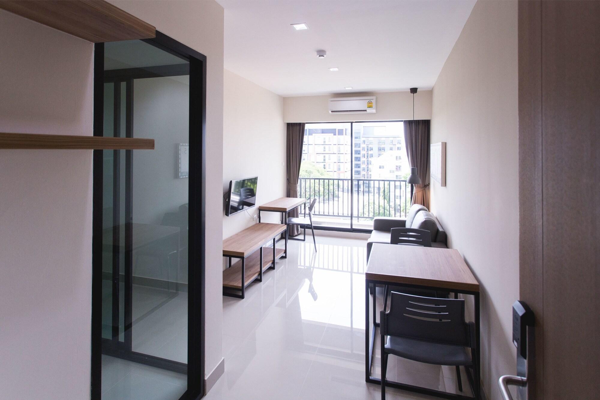 The Journey Hotel Laksi Bangkok Bagian luar foto